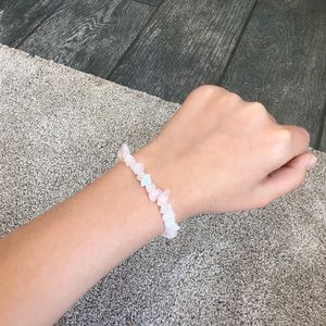 stone bracelet stretchy light pink OS